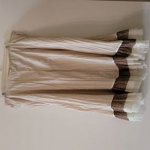 Linea Domani Bohemian beige skirt w lace detail